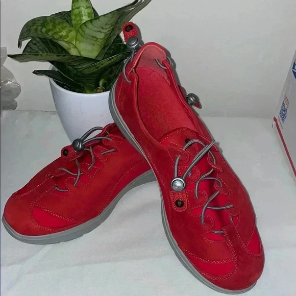Pandere Shoes - Pandere Red Women’s Sneakers-11